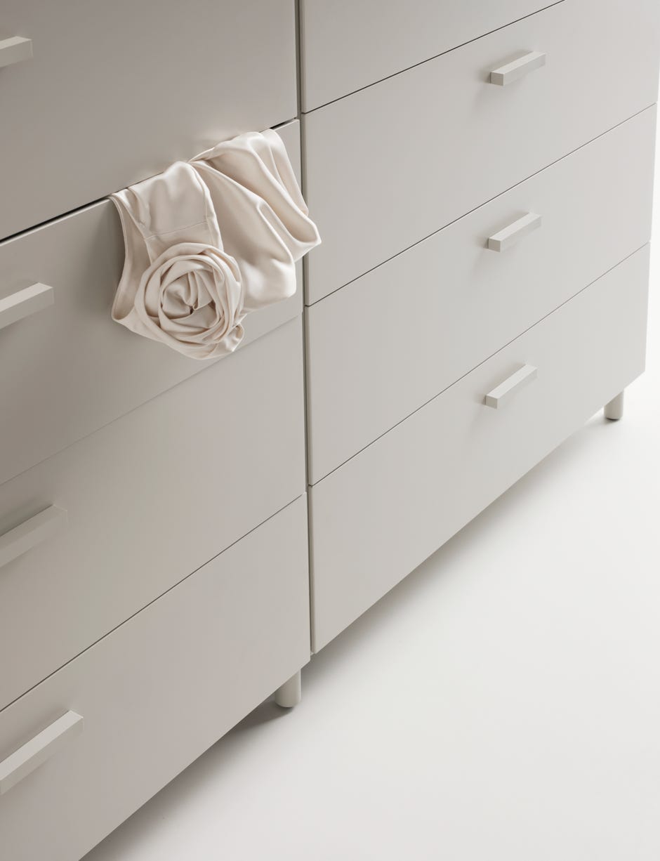 Commodes Relief TAF Studios